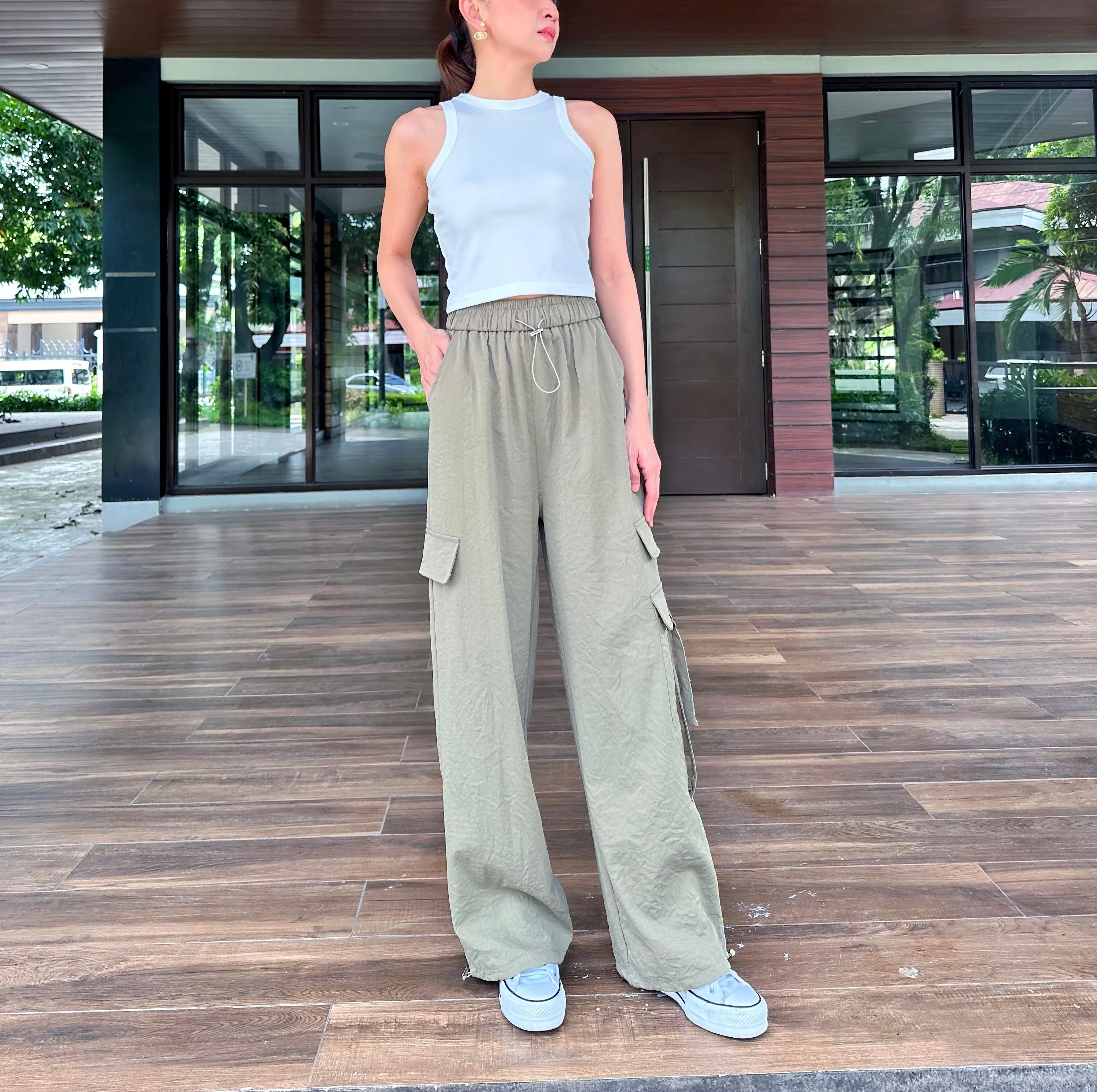 Addyson Drawstring Cargo Pants in Olive