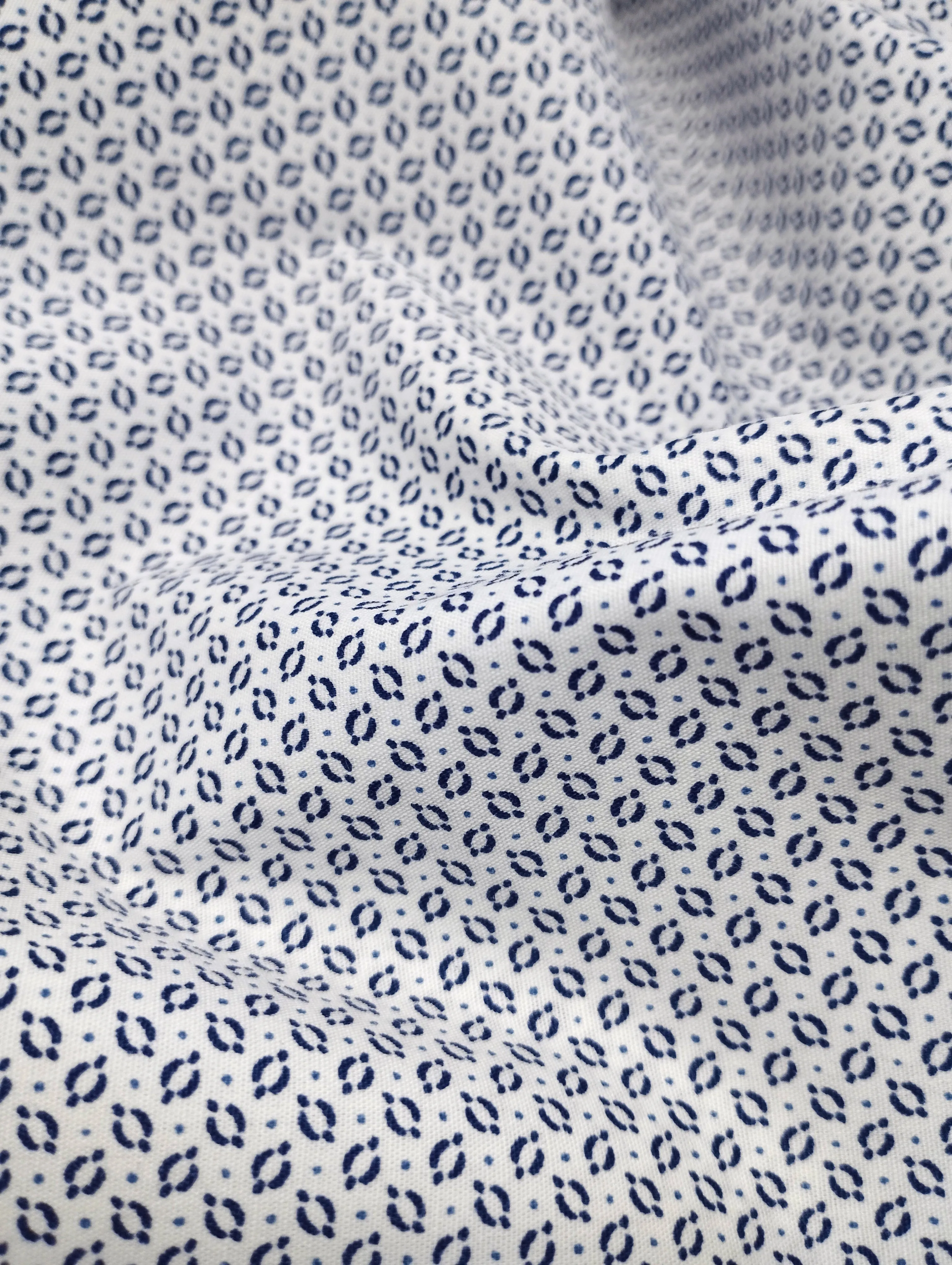 DOT CUBAN PATTERN SHIRT