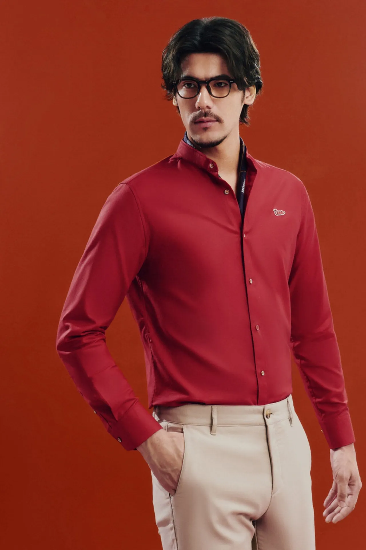 Easy Care Cotton Oxford Smart Fit Casual Shirt with Logo
