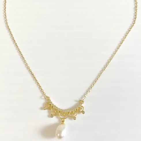 Fashion Accessories - Gold Necklace with Pearl Detail
