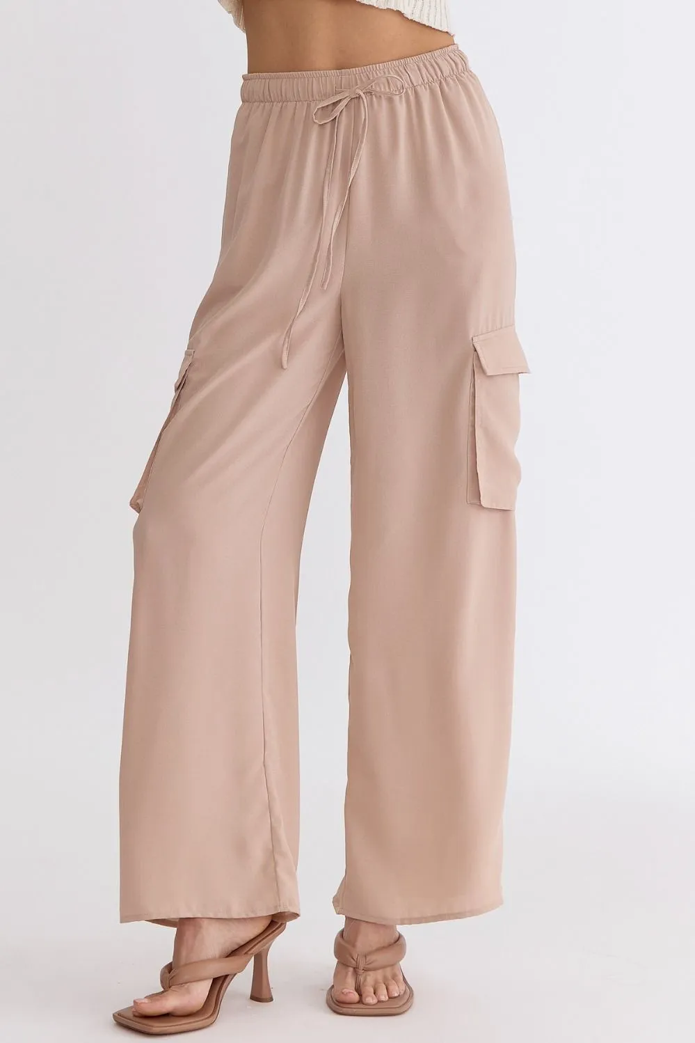 Flowy Cargo Pant