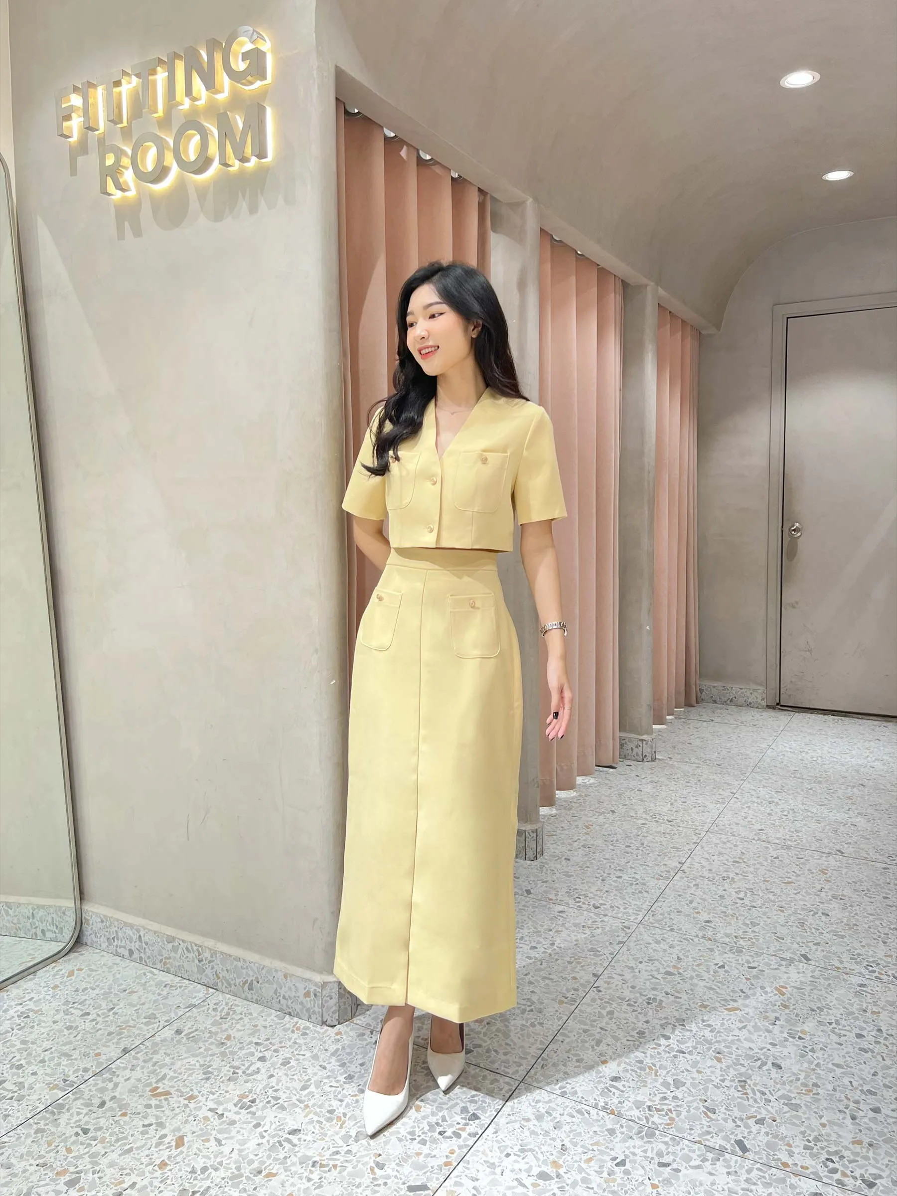 Lyna Top - One Button And Pocket, Suitable For Work, Events, And Casual Outings