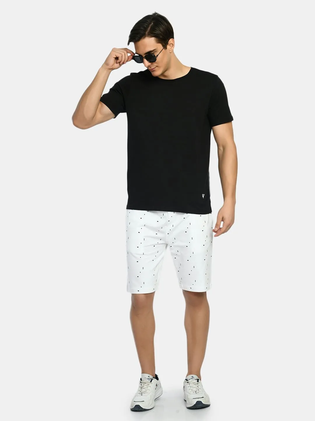 Men's White Regular Fit Printed Knit Shorts