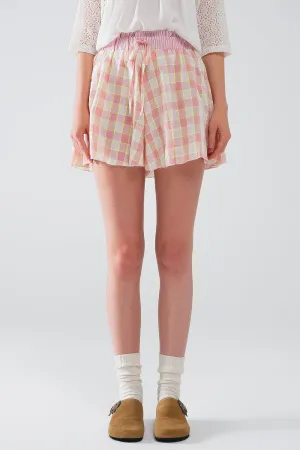 Pink Checkered Print Shorts With Tight-Fitting Waist Detail