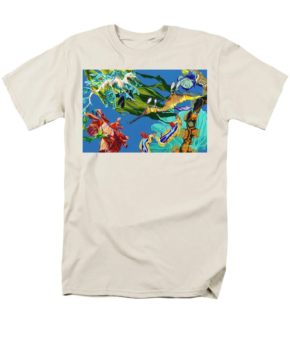 Seadragon's Surpise  - Men's T-Shirt  (Regular Fit)