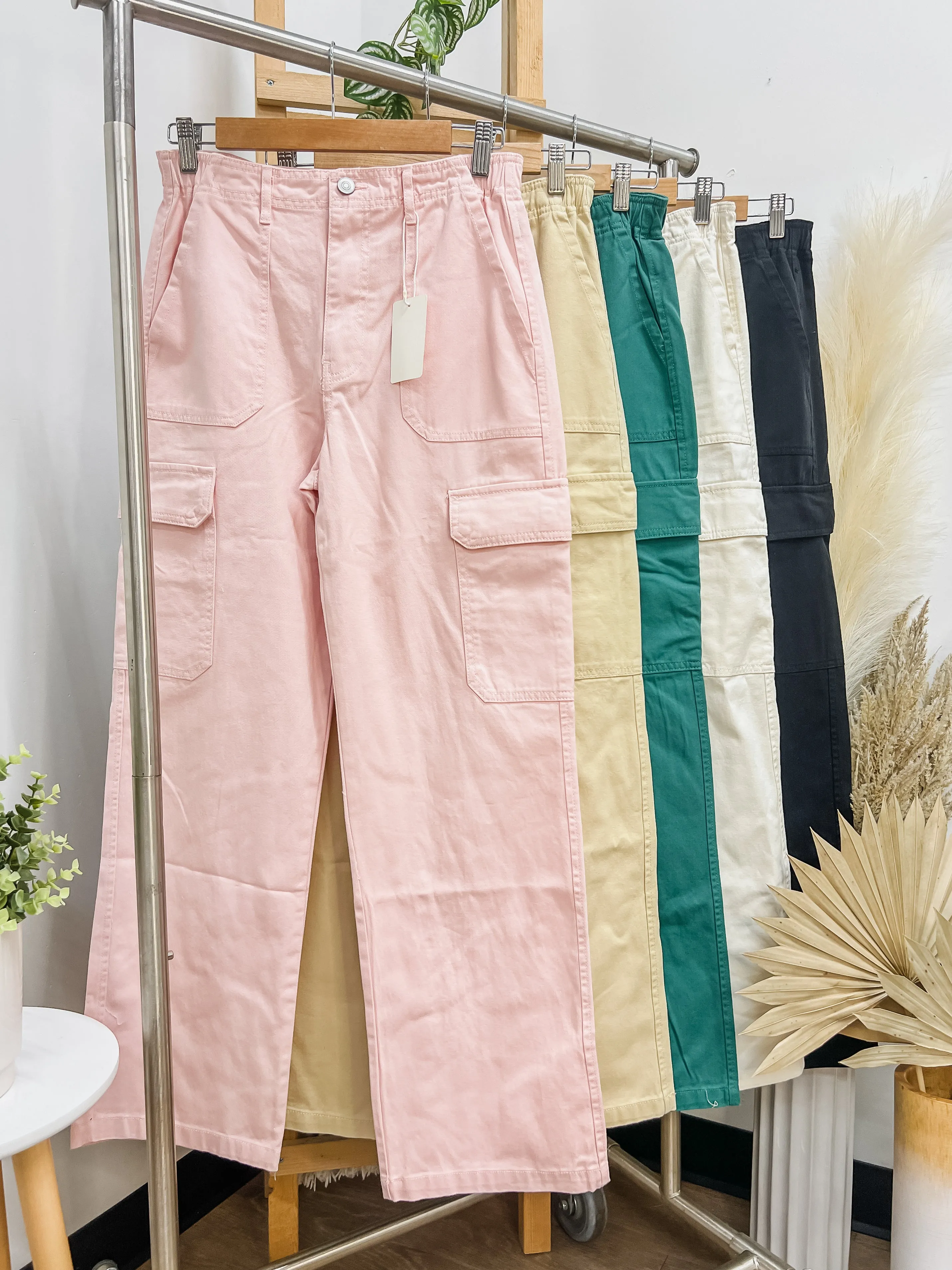 Sierra Cargo Pockets Pants