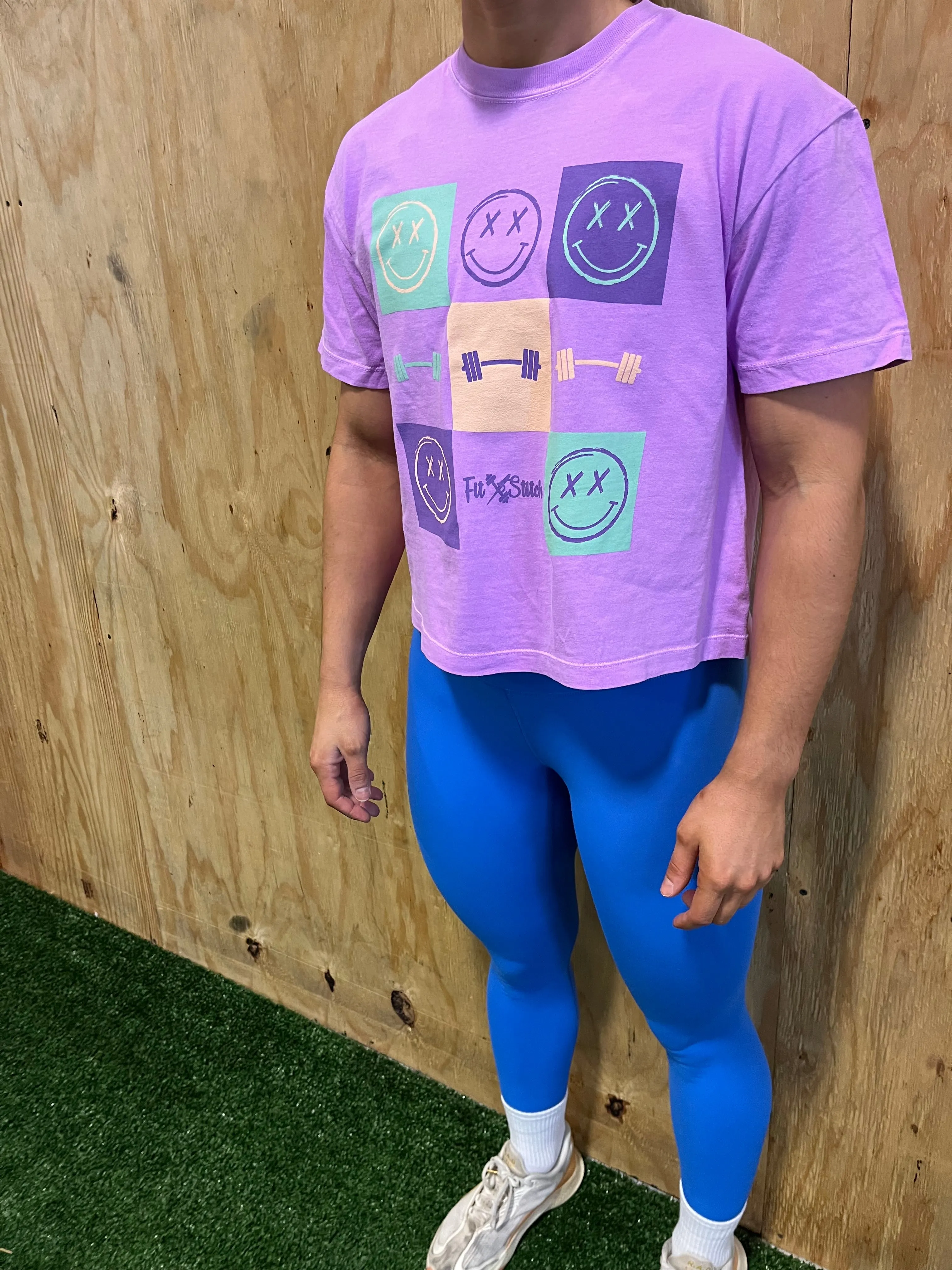 Smile and lift Boxy Crop Tee