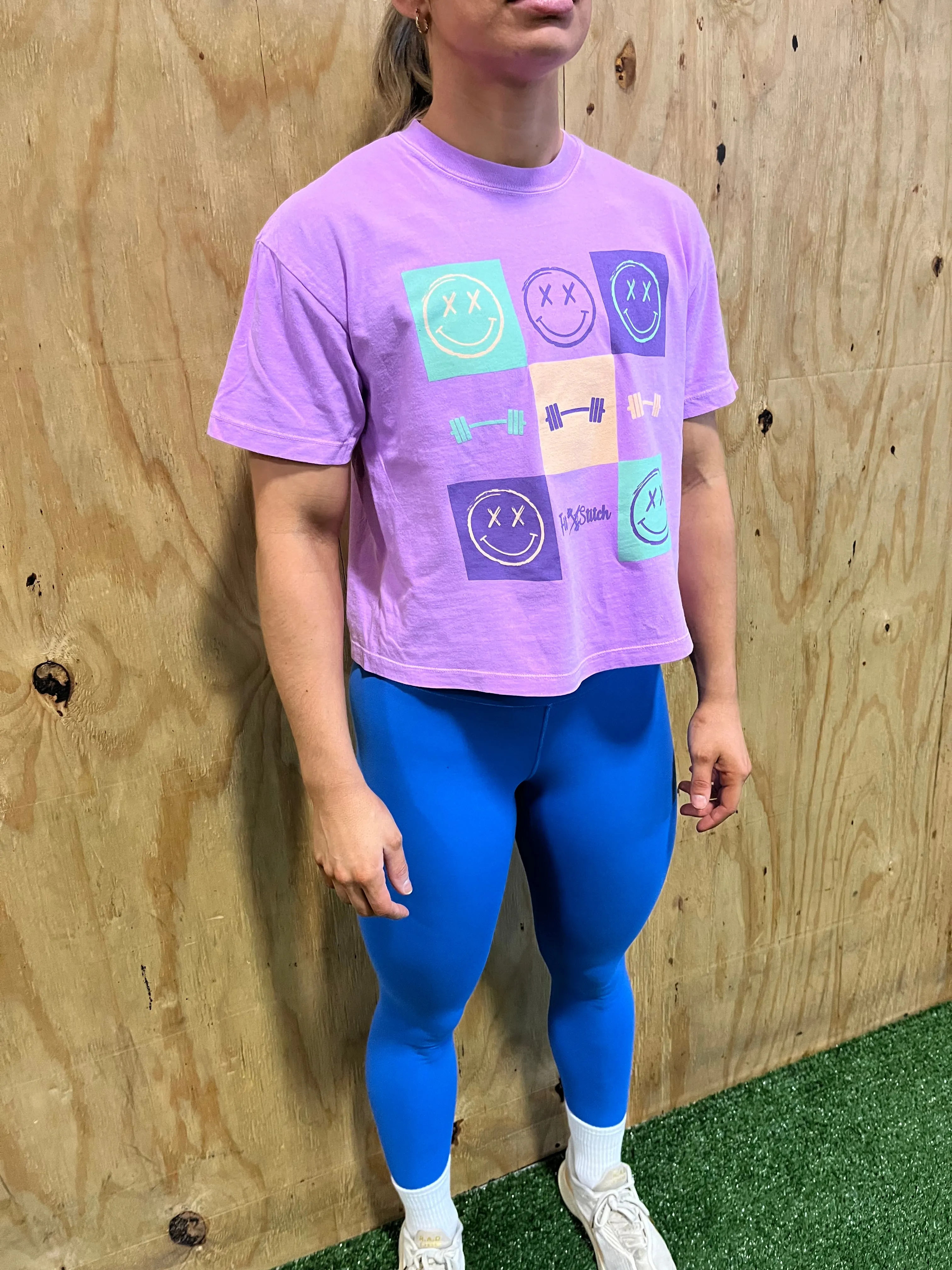 Smile and lift Boxy Crop Tee