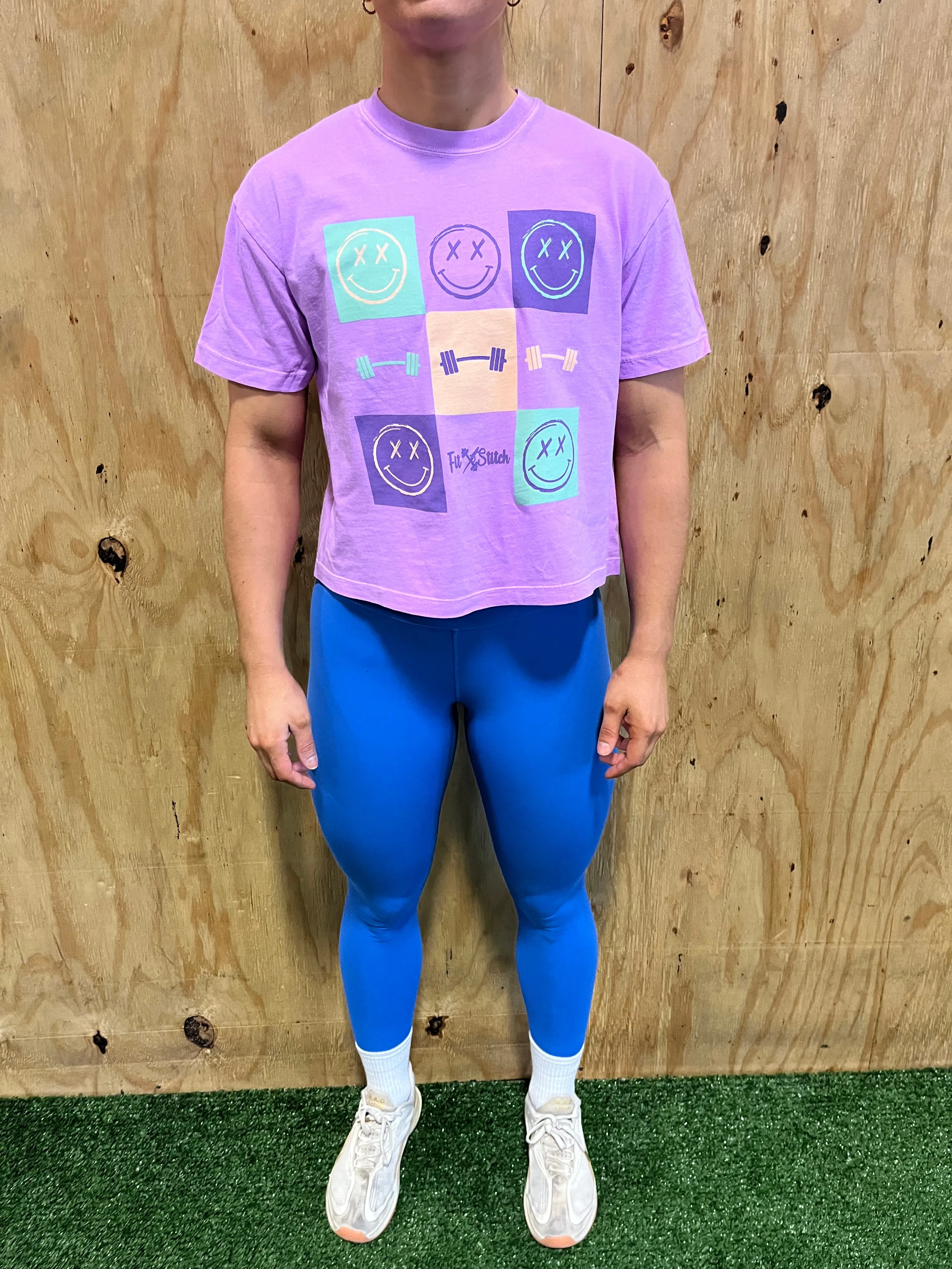 Smile and lift Boxy Crop Tee