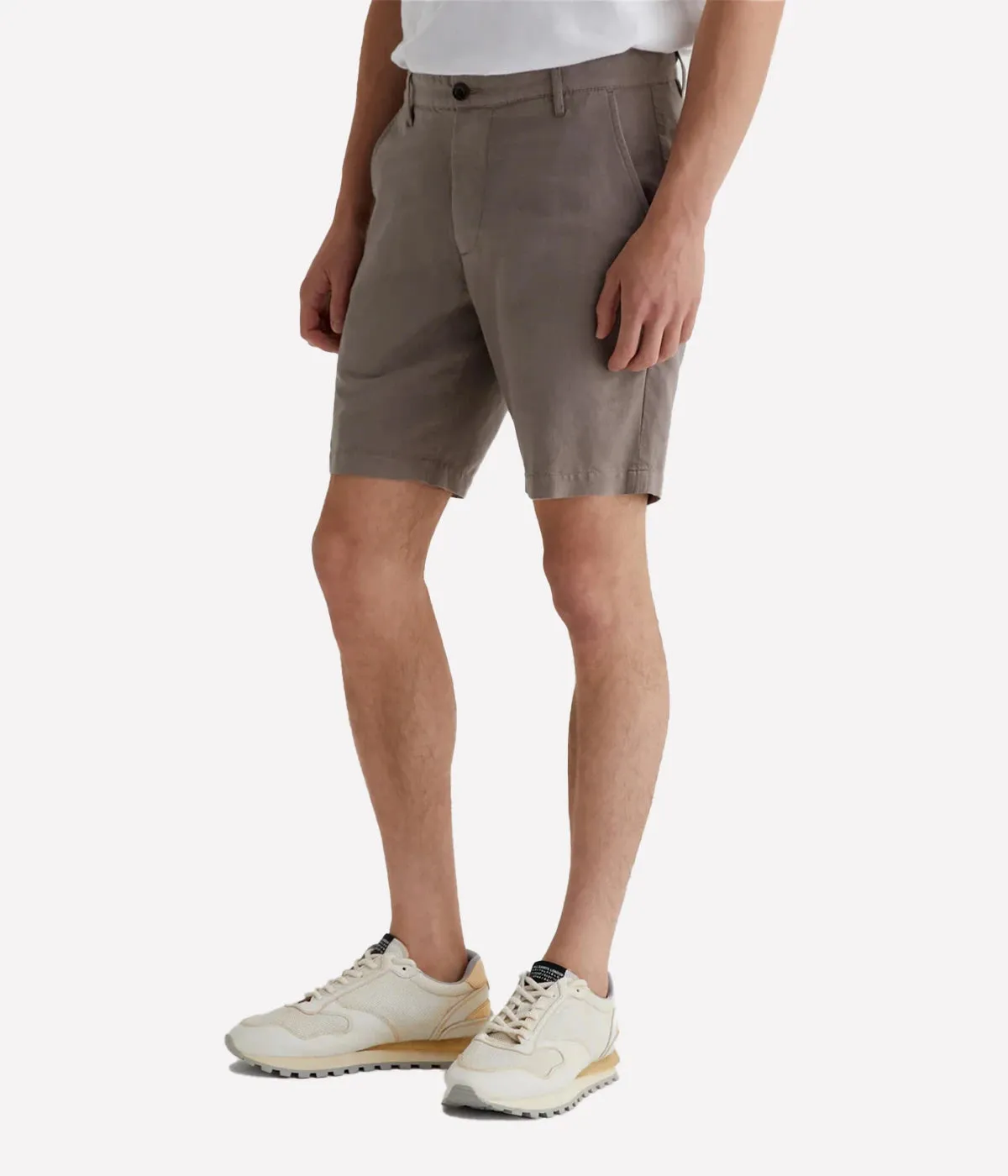 Wanderer Short in Amber Dust