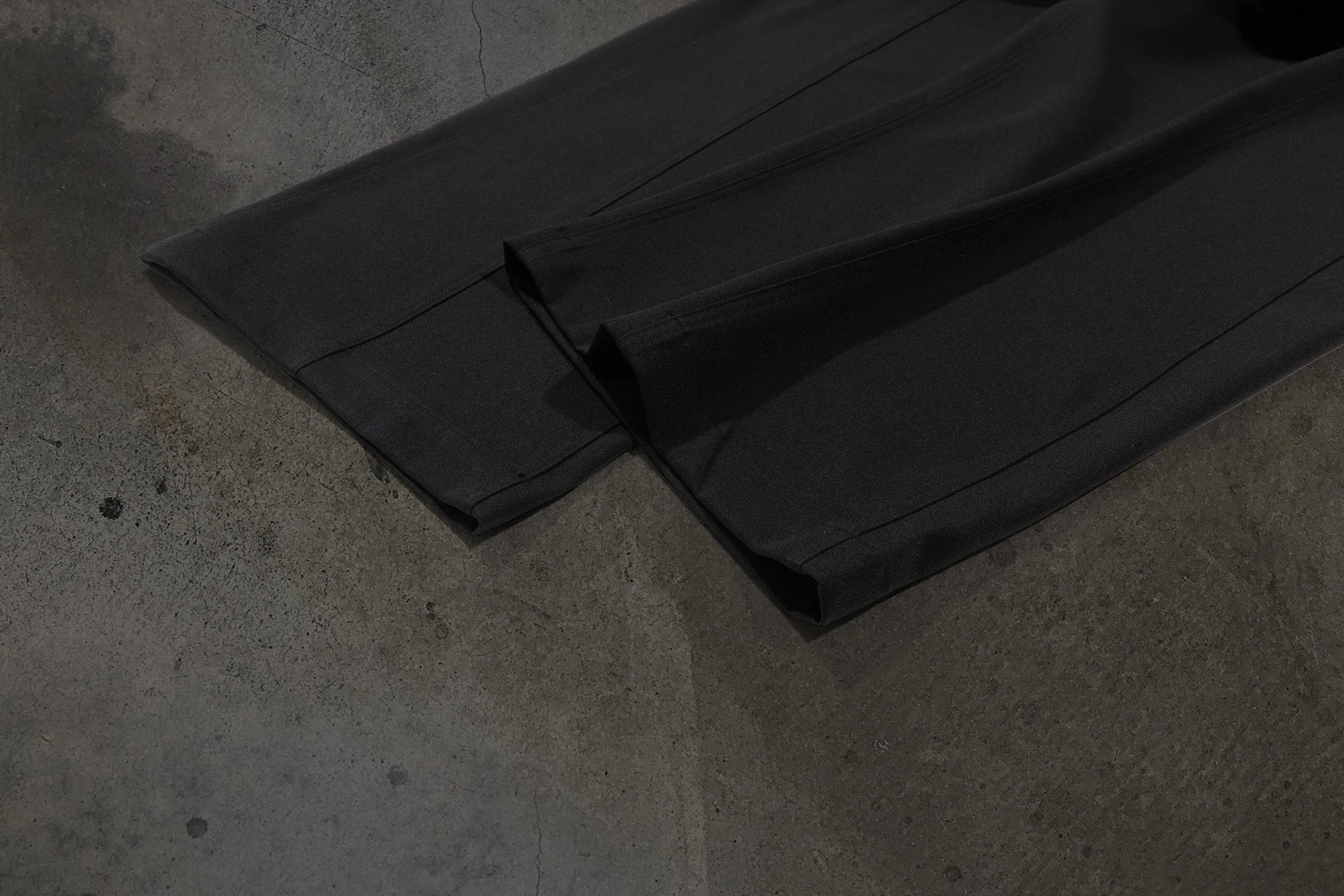WIDE-LEG DRESS PANTS (NOIR)